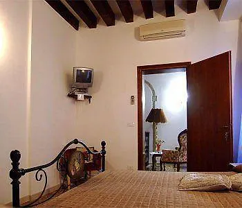 Corte Del Paradiso Venice 2*,  Italy